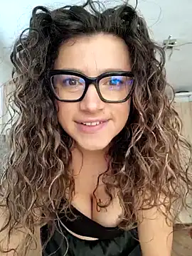 Snapshot of MiraBennet chatting on 02.03.26 MiraBennet online show from 02.03.26