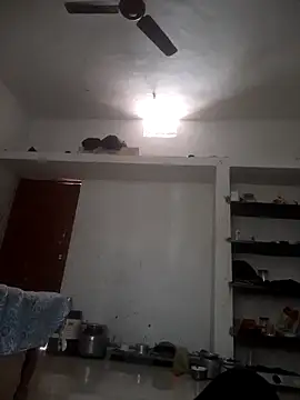 Snapshot of shubhamkumaraoo chatting on 12.16.25 shubhamkumaraoo online show from 12.16.25