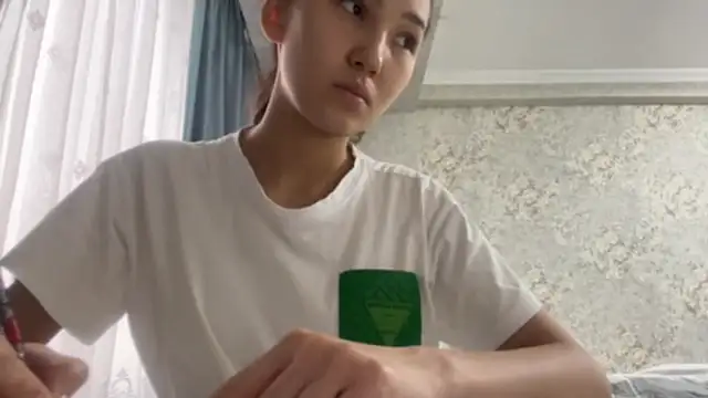 Snapshot of AyaWink chatting on 12.17.25 AyaWink online show from 12.17.25