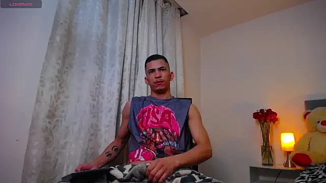 TOMBOYSEXX online show from 02.07.26