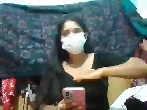 Snapshot of Aparavexa chatting on 12.16.25 Aparavexa online show from 12.16.25