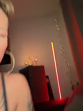 vinique99 online show from 02.19.26