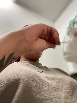 Snapshot of Zarahs_Blare1 chatting on 01.18.26 Zarahs Blare1 online show from 01.18.26