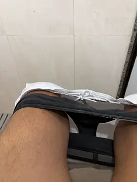 Snapshot of TheDarkDicknight chatting on 12.16.25 TheDarkDicknight online show from 12.16.25