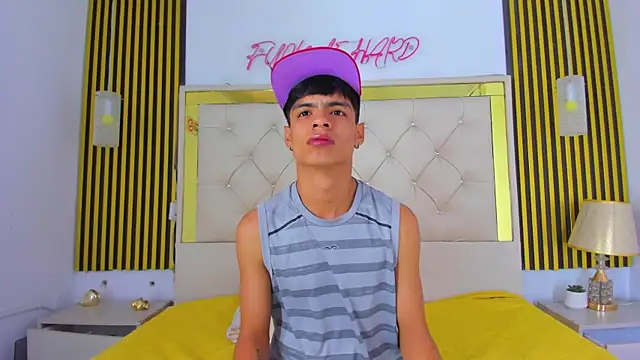 Snapshot of Dairon_lee chatting on 12.16.25 Dairon lee online show from 12.16.25