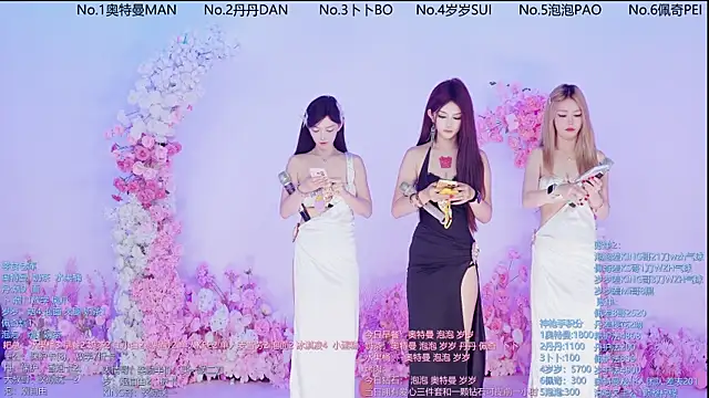 Snapshot of Luckygirls-339 chatting on 06.06.26 Luckygirls-339 online show from 06.06.26
