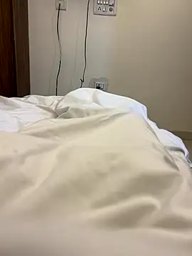 Snapshot of Sexmore21 chatting on 12.14.25 Sexmore21 online show from 12.14.25