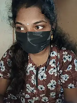 Snapshot of tamilsaisree chatting on 07.14.26 tamilsaisree online show from 07.14.26