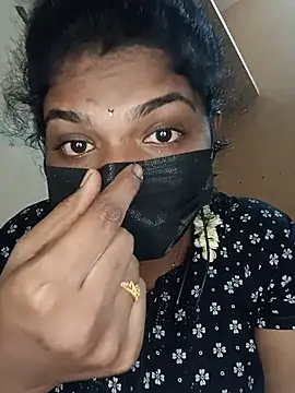 Snapshot of tamilsaisree chatting on 07.16.26 tamilsaisree online show from 07.16.26
