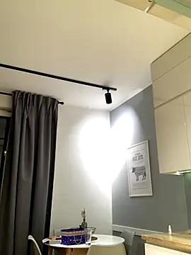 Snapshot of janeLoveSweetHeart chatting on 12.20.25 janeLoveSweetHeart online show from 12.20.25