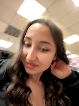 CrazyOneIRL online show from 12.20.25