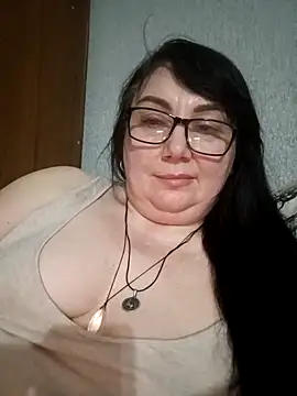 MariSwan222 online show from 04.17.26