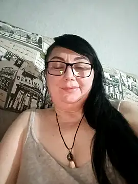 MariSwan222 online show from 04.20.26