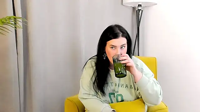 EvonVang online show from 12.18.25