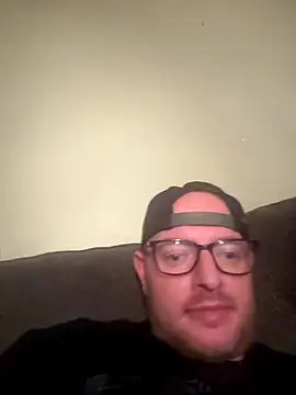 Snapshot of Sexcapades2025 chatting on 12.15.25 Sexcapades2025 online show from 12.15.25