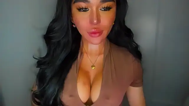 mxshemale ladyboy online show from 01.15.25