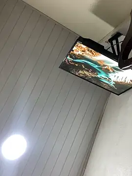 Snapshot of marinero4 chatting on 12.19.25 marinero4 online show from 12.19.25