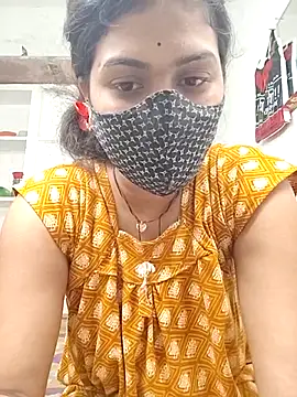 Snapshot of Cut_madhuri chatting on 05.08.26 Cut madhuri online show from 05.08.26