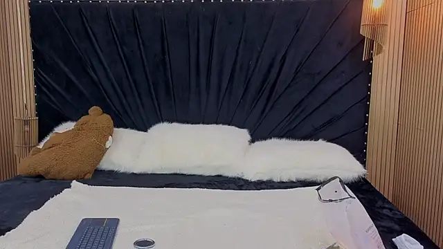 Megan-Horney- online show from 04.20.26