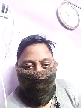 Snapshot of Caterosee chatting on 12.15.25 Caterosee online show from 12.15.25