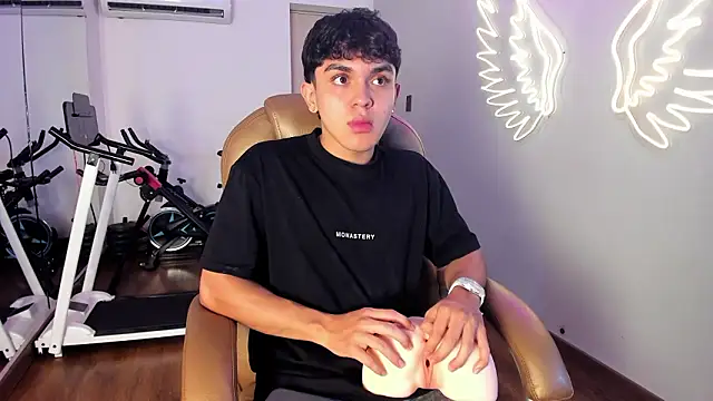  TaylorBlack online show from 02.20.26