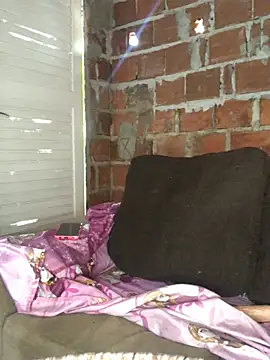 Geelalmeida online show from 04.23.26