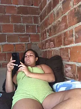 Geelalmeida online show from 04.26.26