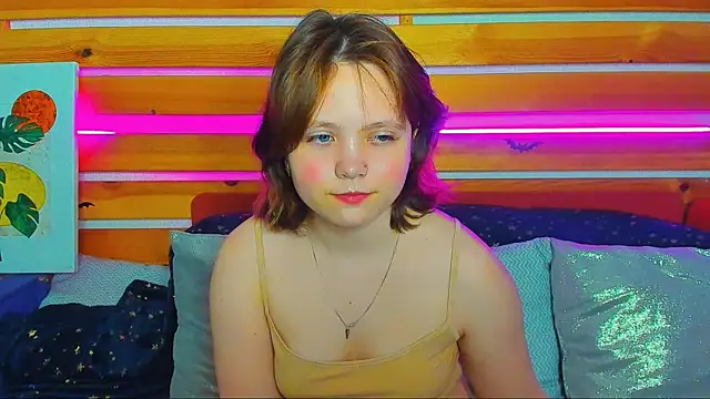 Mary Bryantt online show from 03.04.26