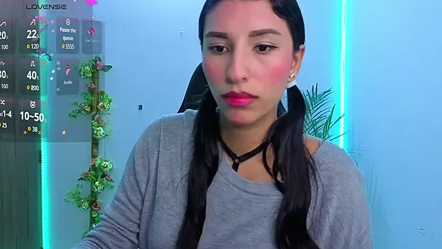 vieernes online show from 02.14.26