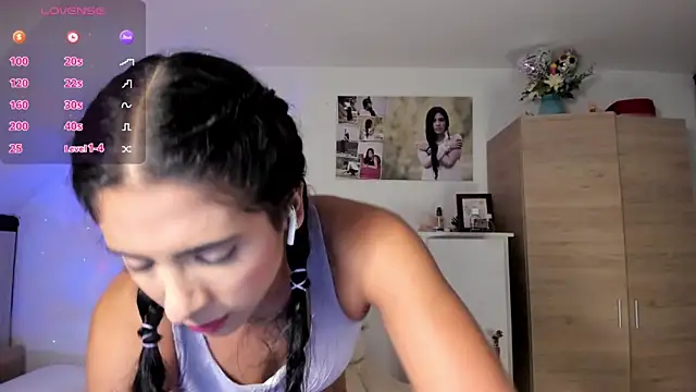 Snapshot of VEROSlen- chatting on 02.06.26 VEROSlen- online show from 02.06.26