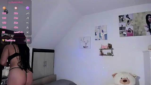 Snapshot of VEROSlen- chatting on 02.17.26 VEROSlen- online show from 02.17.26