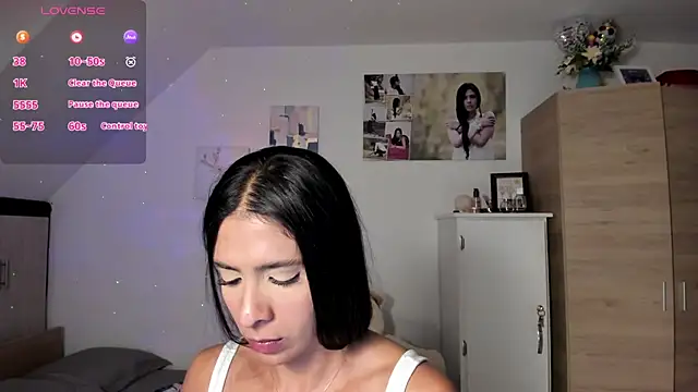 Snapshot of VEROSlen- chatting on 02.18.26 VEROSlen- online show from 02.18.26