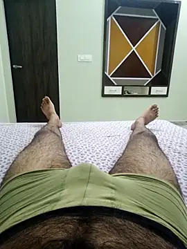 Tall7boy7 online show from 04.13.26