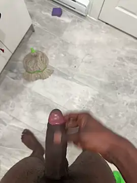 Sweetley online show from 04.24.26