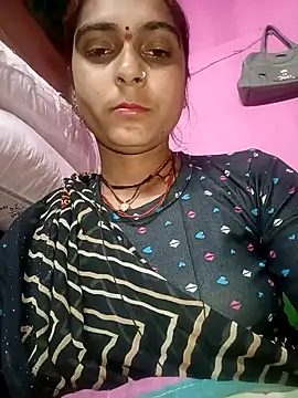 Snapshot of Bandna_sharma chatting on 12.16.25 Bandna sharma online show from 12.16.25