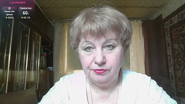 Casey peach online show from 04.18.26