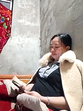 Maikha08 online show from 02.17.26