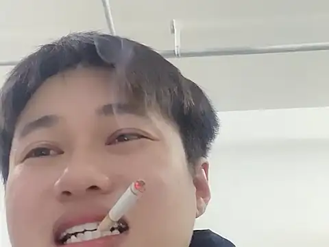 Snapshot of haoqide152 chatting on 12.16.25 haoqide152 online show from 12.16.25