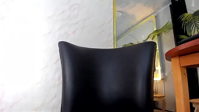 VictoriaKyros online show from 04.14.26