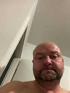 Snapshot of Tsaian670 chatting on 12.16.25 Tsaian670 online show from 12.16.25