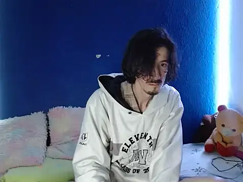 sk8-boy online show from 01.05.26