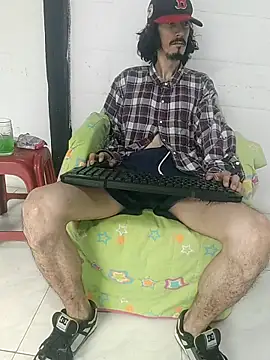 sk8-boy online show from 03.17.26