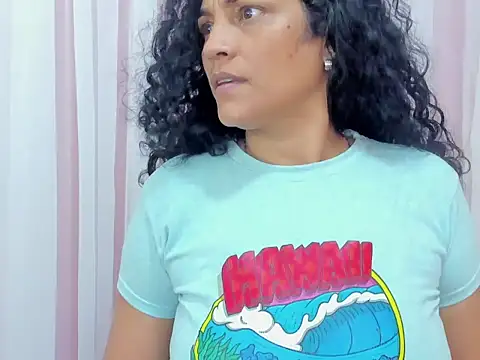 Bianca slut1 online show from 12.21.25