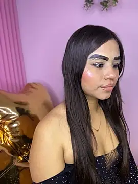 Snapshot of PrettySharon_ chatting on 12.16.25 PrettySharon online show from 12.16.25