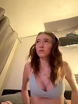 Snapshot of Keriacat_ chatting on 12.18.25 Keriacat online show from 12.18.25