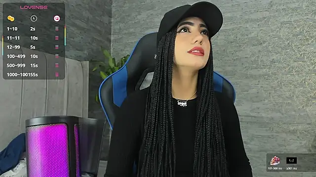 Odett Khast online show from 12.20.25