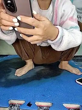 hi-miki online show from 01.17.26