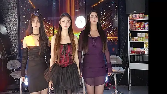 Snapshot of yueyutu888 chatting on 12.18.25 yueyutu888 online show from 12.18.25