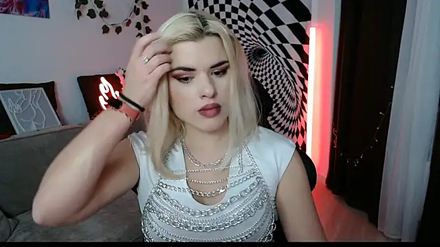 Ariana Saint online show from 02.10.26