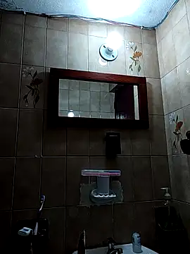 L hotcream online show from 03.30.26